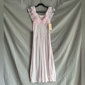 NWT *Vintage* Lingerie Nightgown